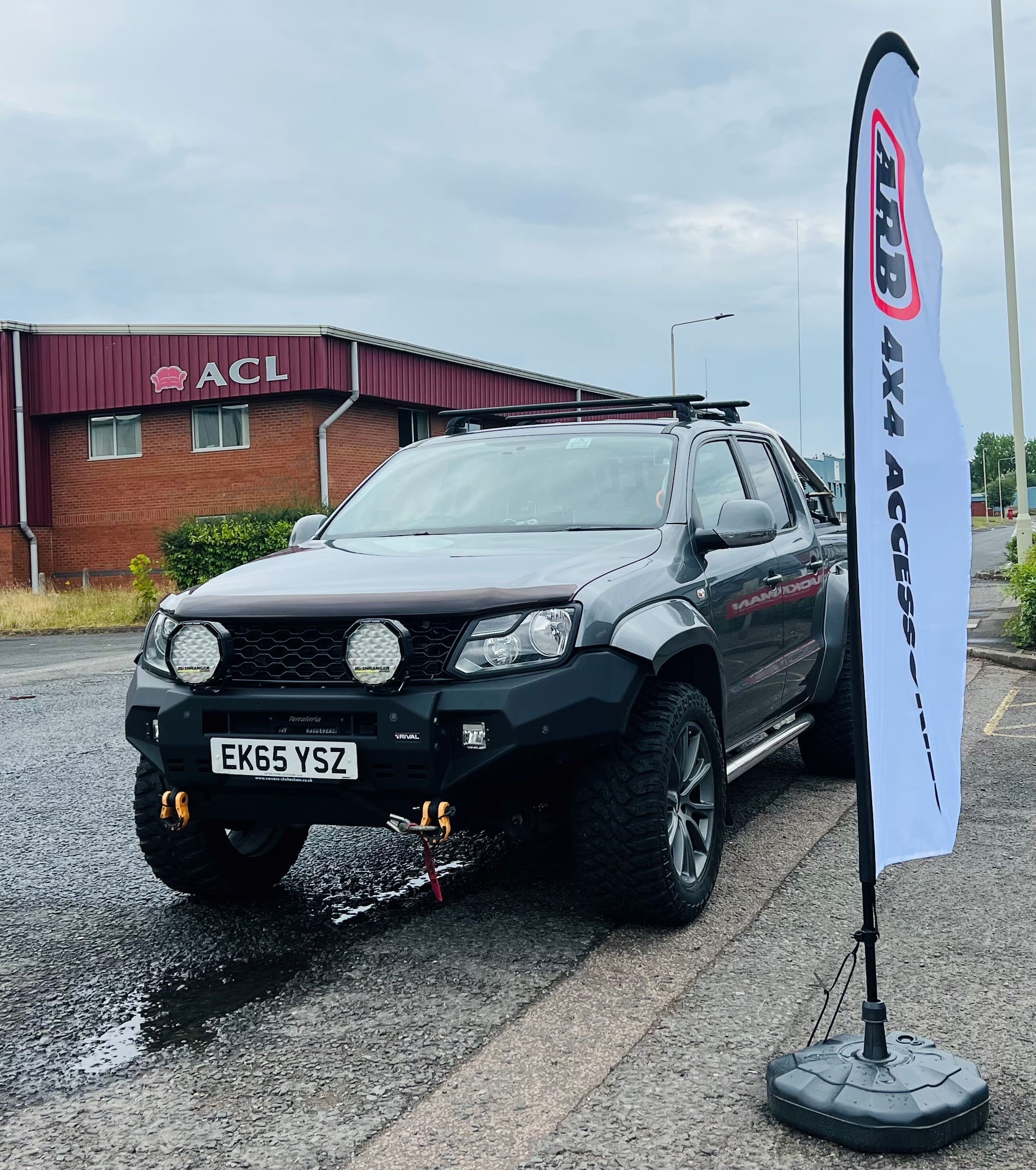 VW Amarok - Image 2